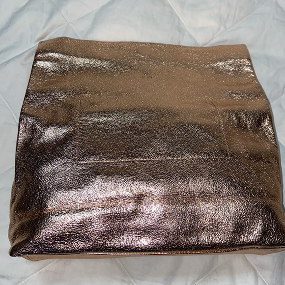 Nwot Marie Turnor The Lunch Bag clutch rose gold - Picture 11 of 12
